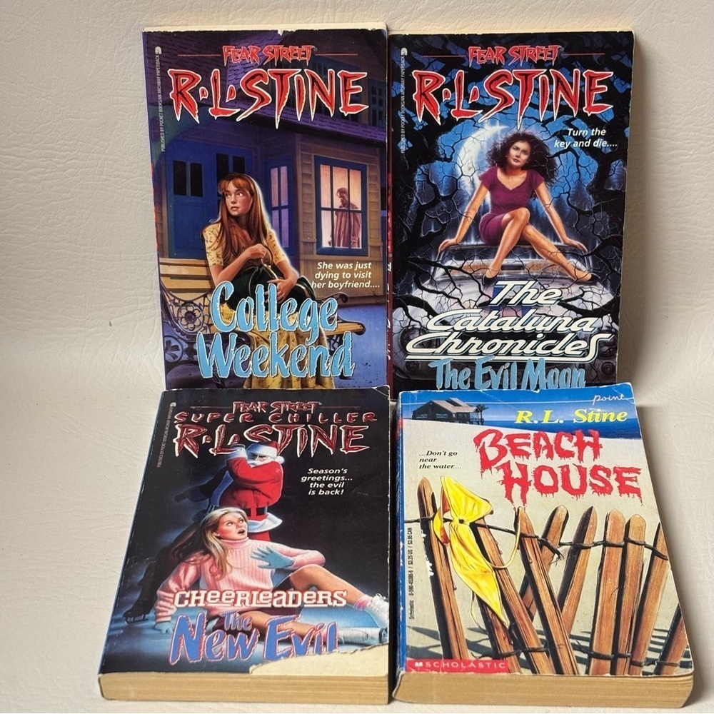 Lot of (4) Vintage RL Stine paperback Books